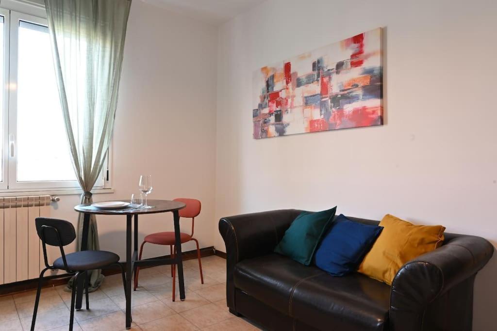 Guest Planet - Zona Bicocca Intero Appartamento Mailand Exterior foto
